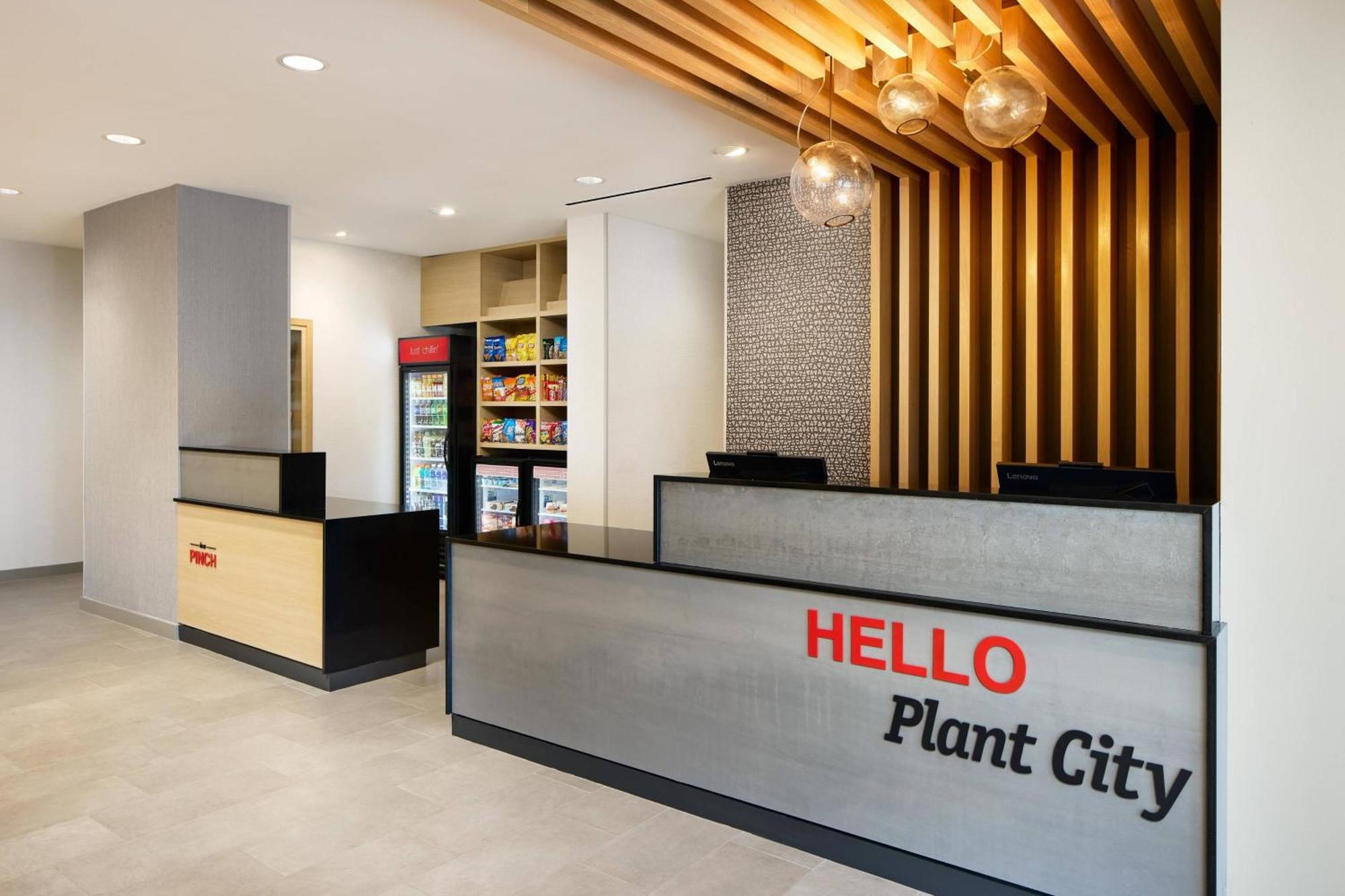Towneplace Suites By Marriott Plant City Zewnętrze zdjęcie